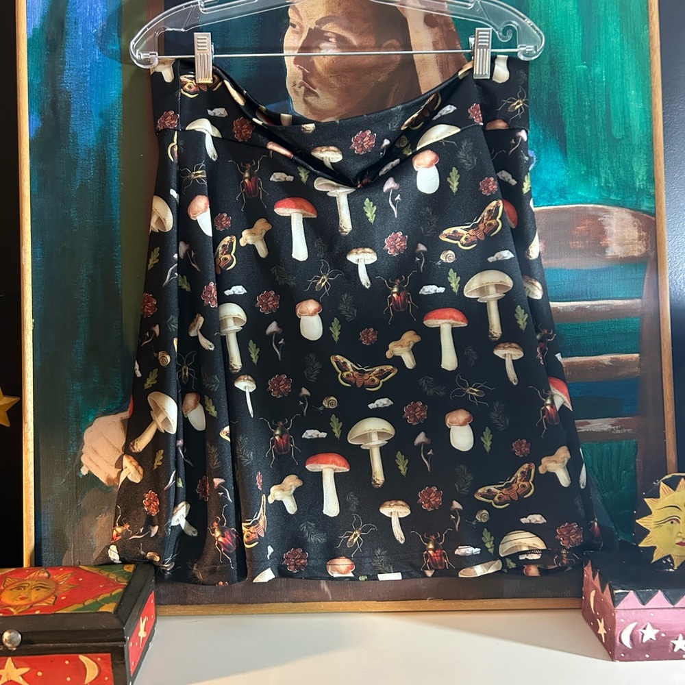 Black Mushroom-Print Mini Skirt